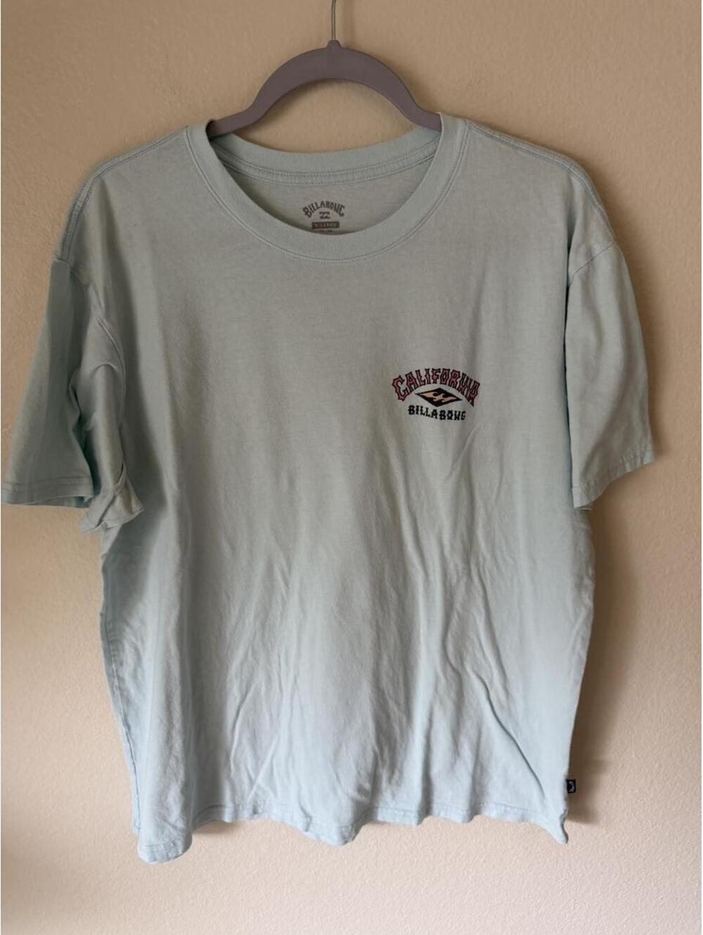 Billabong California T-shirt with bear, palm trees and sun graphic